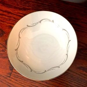 👛 2/$18 Mikasa Odette Fine China Small Bowls
